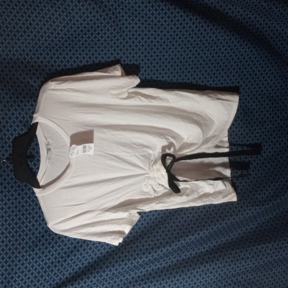 Inluv Tied Top